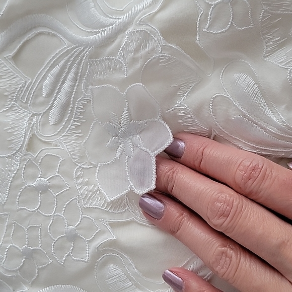 BCBG white floral dress - Picture 7 of 10